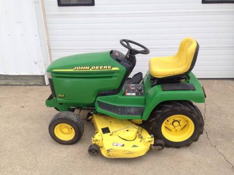 2001 John Deere 345